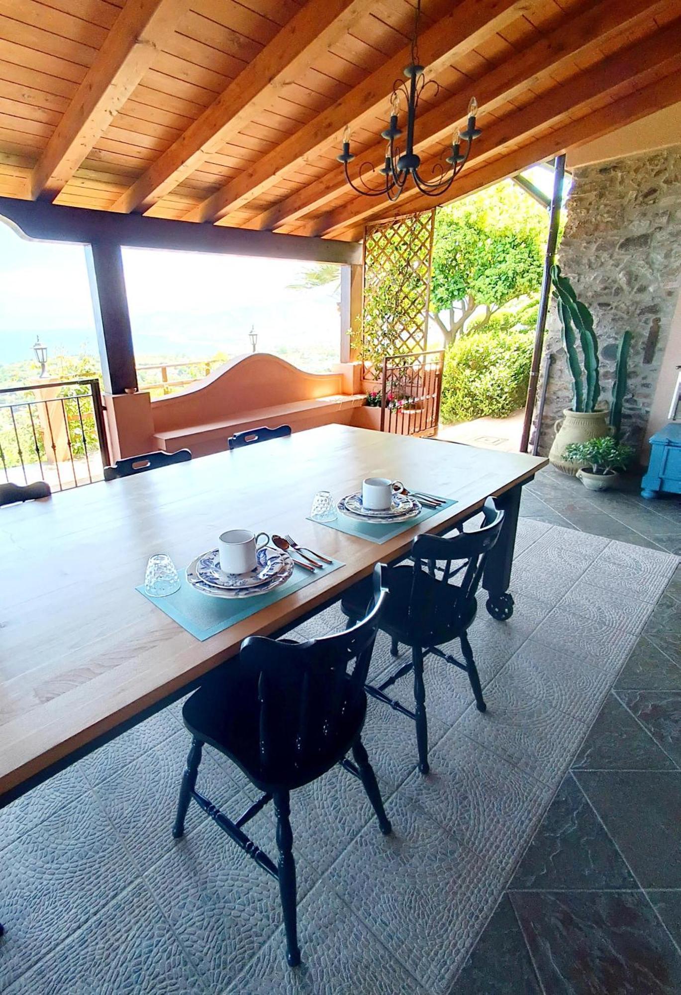 La Casa Di Matilde Bed & Breakfast Gioiosa Marea Exterior photo